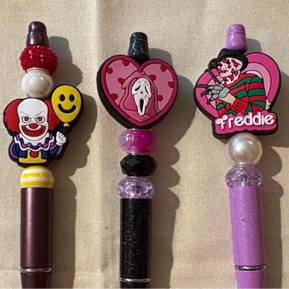Fun Character-Themed DIY Pen Set with Black and Purple Accents #2 - Picture 4 of 12